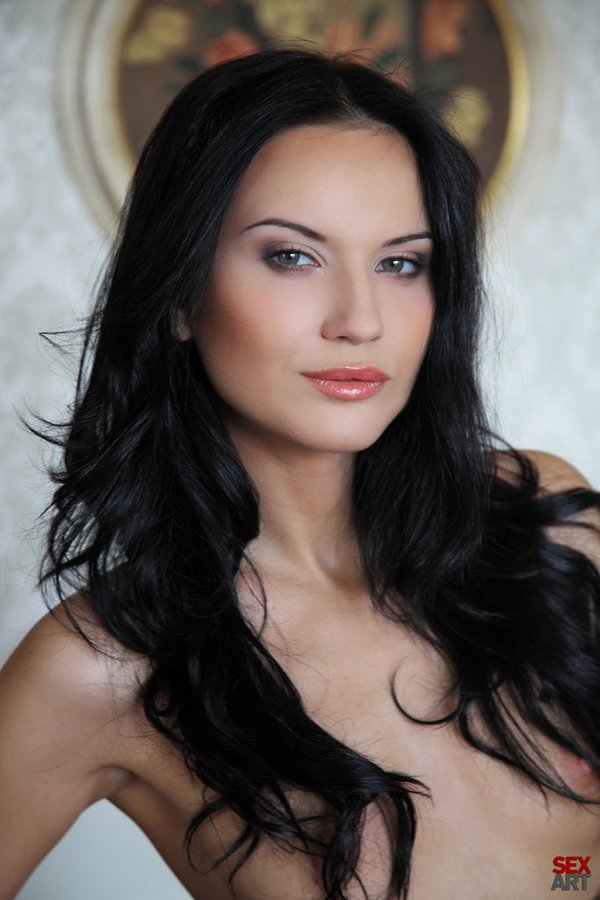 Любовь, 19 лет, 2 размер груди